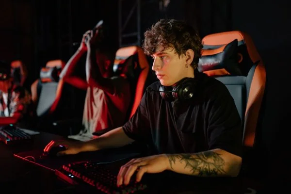 professional esports player